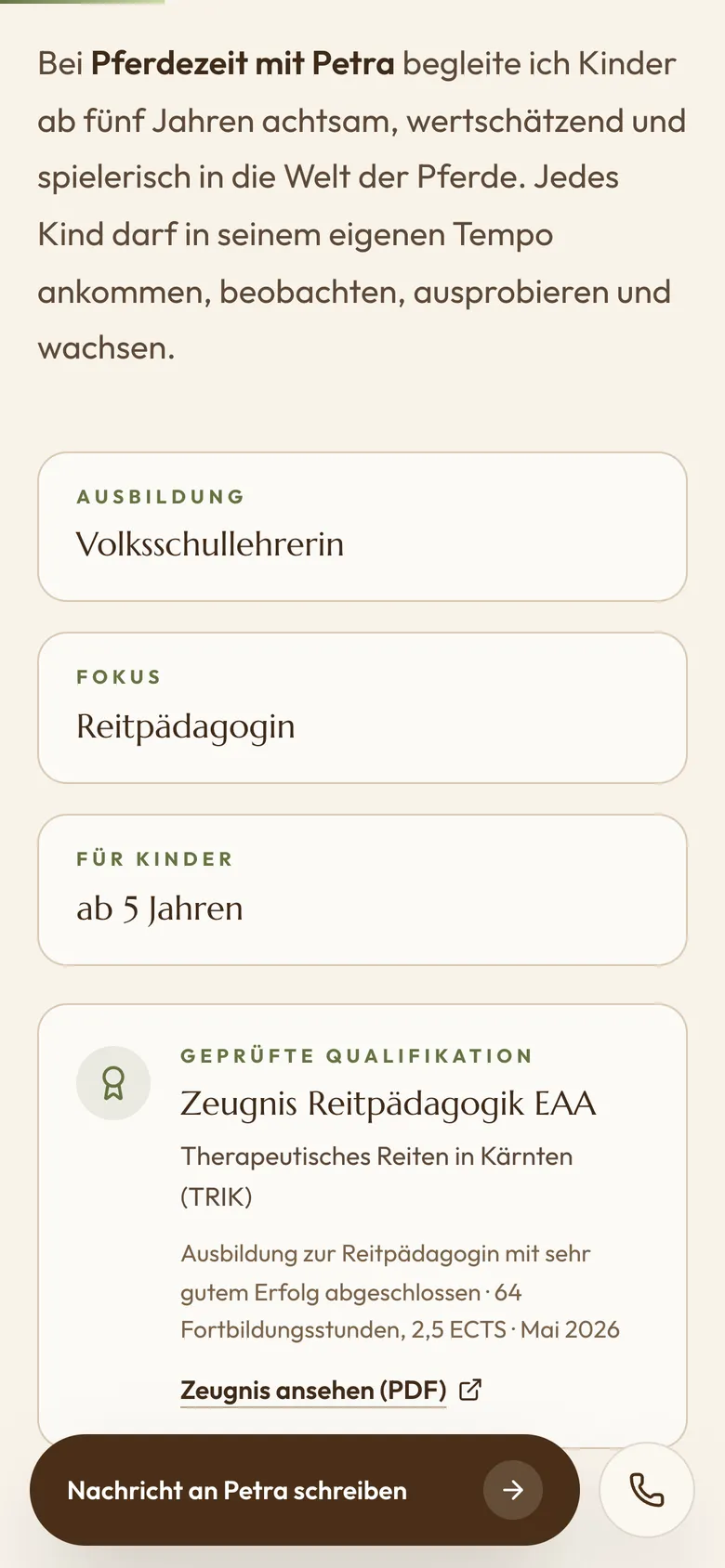 Mobile view of the Pferdezeit mit Petra website, screen 3